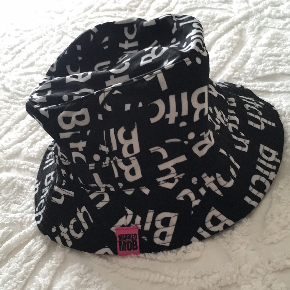 Married to the Mob Hat